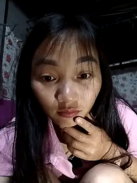 Snapshot of emmasexy2k chatting on April 2026 12:22:02 PM emmasexy2k online show from April 2026 12:22:02 PM