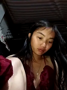 Snapshot of emmasexy2k chatting on May 2026 01:25:02 AM emmasexy2k online show from May 2026 01:25:02 AM