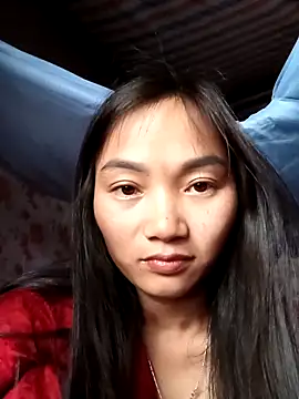 Snapshot of emmasexy2k chatting on May 2026 06:21:02 AM emmasexy2k online show from May 2026 06:21:02 AM