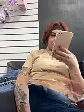 BlueHotBaby online show from June 2026 01:32:01 AM