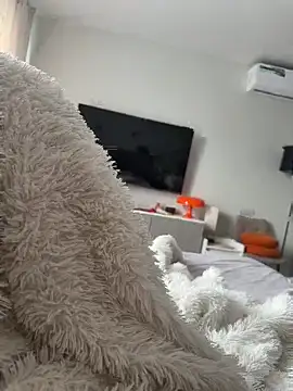 Nicolekira online show from April 2026 07:06:02 AM
