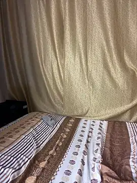 Lunalatina4k online show from March 2026 02:12:01 AM