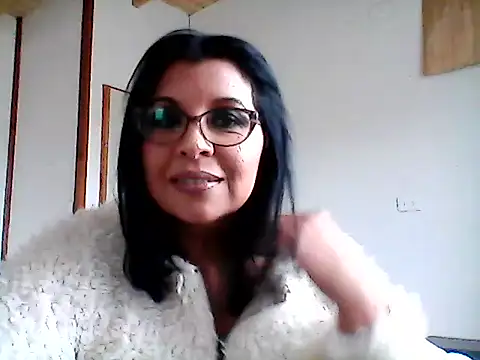 Negritta45 online show from May 2026 06:57:02 PM