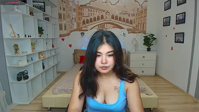AlicaMayer online show from April 2026 08:17:01 AM