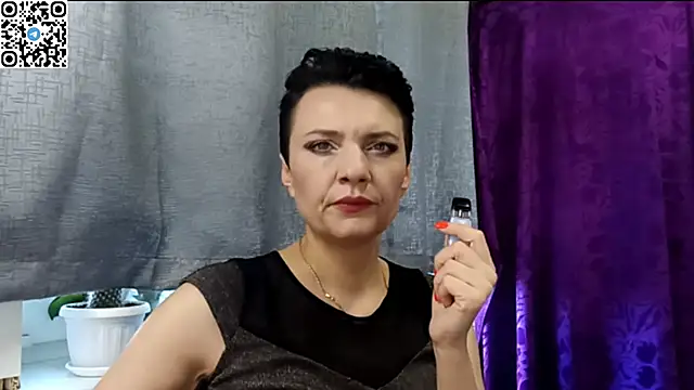 HotMamaQueen234 online show from May 2026 07:16:02 AM