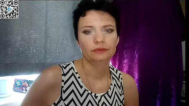 HotMamaQueen234 online show from June 2026 12:09:02 PM