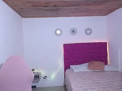 Pinkg Fox10 online show from March 2026 11:46:02 AM