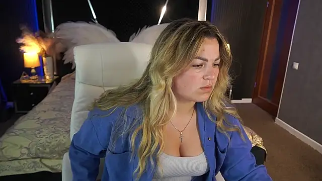 AlissyaGrayy online show from July 2026 07:27:02 PM