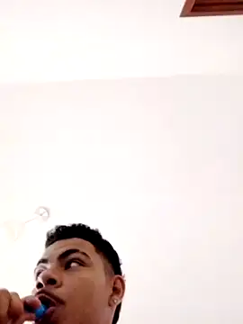 preto777777 online show from April 2026 04:03:01 PM