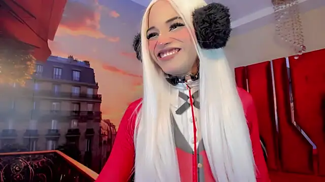 Snapshot of Paola_Delfino chatting on May 2026 12:11:02 PM Paola Delfino online show from May 2026 12:11:02 PM
