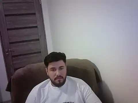 Gianiboy99 online show from June 2026 09:29:02 PM