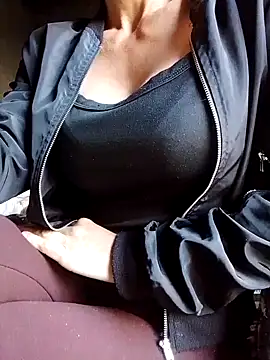 Sex sexY sex online show from March 2026 03:04:01 PM