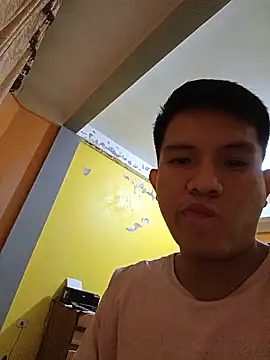 andreeww8989 online show from May 2026 03:59:02 AM