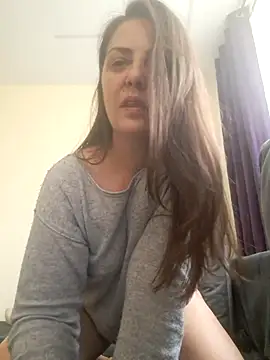 Arya Malone online show from April 2026 12:51:02 PM