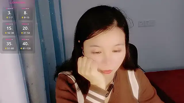Snapshot of Lianzi-2026 chatting on April 2026 12:38:02 PM Lianzi-2026 online show from April 2026 12:38:02 PM