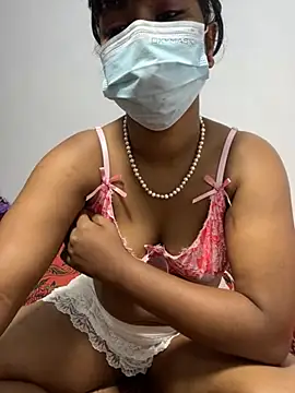 honeyi babe online show from June 2026 03:38:02 PM