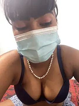 honeyi babe online show from August 2026 06:44:01 PM