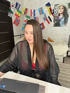 AgathaMyers online show from June 2026 12:33:01 PM
