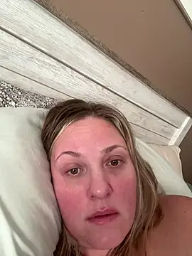 1SexyQueen online show from June 2026 12:14:01 PM