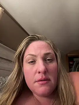 1SexyQueen online show from June 2026 01:33:01 AM