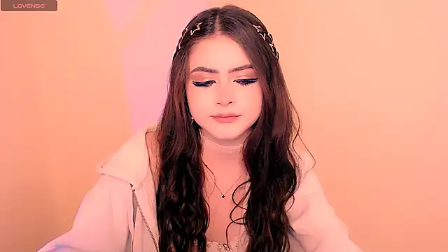  LunnaBelle  online show from March 2026 12:52:02 PM