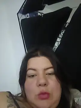 Snapshot of Karla_rodriguez1 chatting on May 2026 03:24:02 AM Karla rodriguez1 online show from May 2026 03:24:02 AM