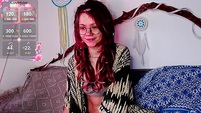 Snapshot of Rin_Wolfy chatting on April 2026 08:34:01 AM Rin Wolfy online show from April 2026 08:34:01 AM