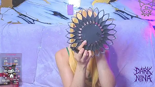 Snapshot of dark_nina__ chatting on June 2026 04:37:01 AM dark nina online show from June 2026 04:37:01 AM