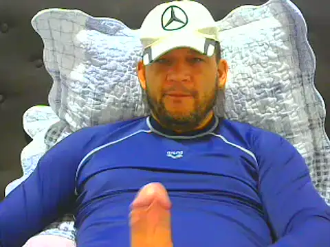 Snapshot of altenori chatting on July 2026 12:00:02 PM altenori online show from July 2026 12:00:02 PM