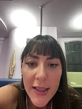 Snapshot of vibe_prive chatting on April 2026 10:21:02 PM vibe prive online show from April 2026 10:21:02 PM