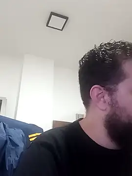 Snapshot of AlejoXMP2026 chatting on March 2026 11:48:02 AM AlejoXMP2026 online show from March 2026 11:48:02 AM