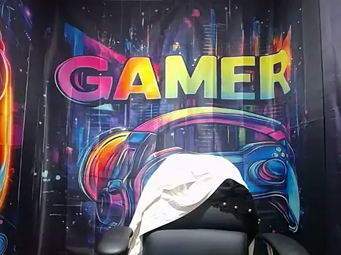 EmmieRae   online show from March 2026 11:41:02 PM