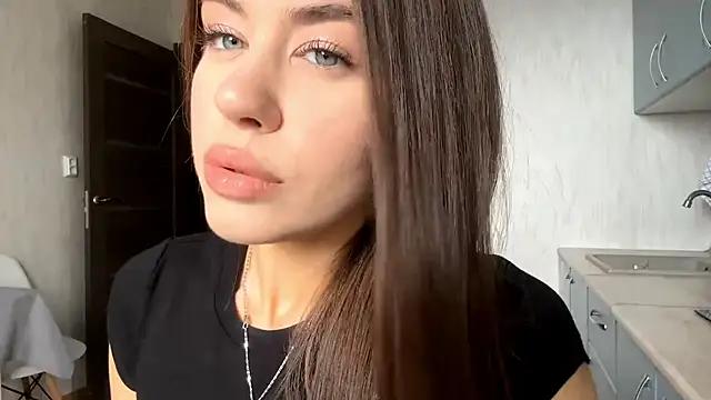 LypsiXo online show from July 2026 10:24:01 AM
