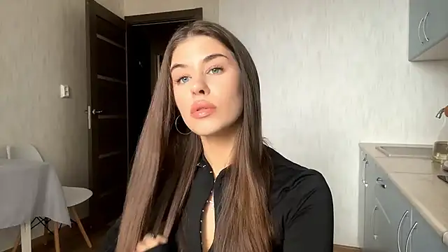 LypsiXo online show from July 2026 01:51:01 PM