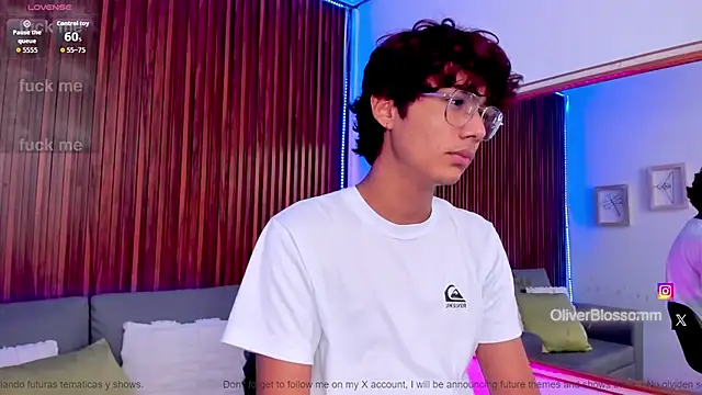 Snapshot of Oliver20__ chatting on June 2026 09:08:02 PM Oliver20 online show from June 2026 09:08:02 PM