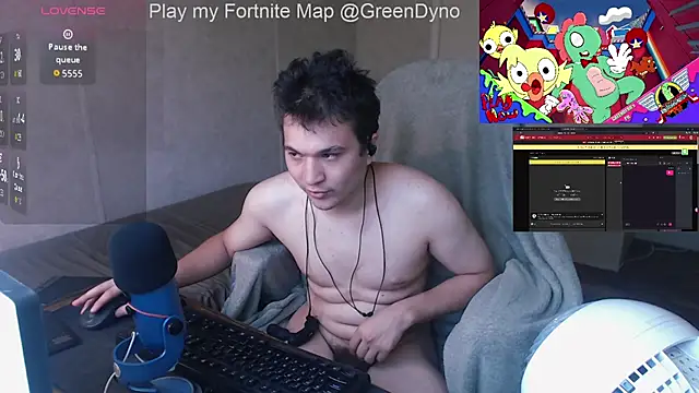 Snapshot of GreenDynomite chatting on July 2026 05:15:02 PM GreenDynomite online show from July 2026 05:15:02 PM