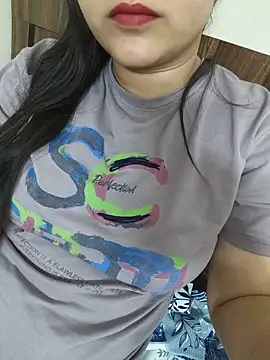 neelam rawat online show from June 2026 08:55:01 PM