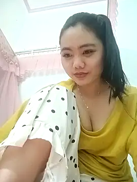 Snapshot of Mi-milan chatting on March 2026 04:38:02 AM Mi-milan online show from March 2026 04:38:02 AM