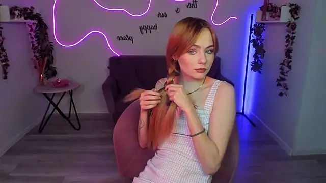 MiaSensitive online show from April 2026 06:47:02 PM