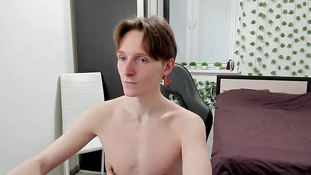 Ethan Ginger online show from April 2026 05:24:02 PM