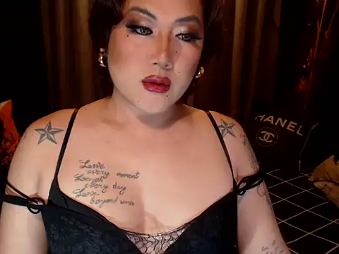 YourMistressAggy online show from May 2026 07:21:02 PM