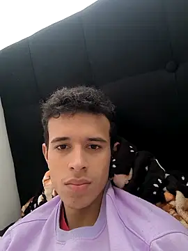 Snapshot of jamesr021 chatting on March 2026 02:40:02 PM jamesr021 online show from March 2026 02:40:02 PM