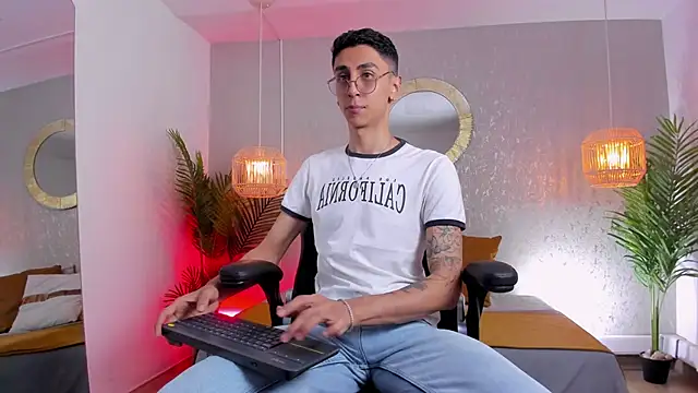 Gio carangi online show from July 2026 02:57:02 AM