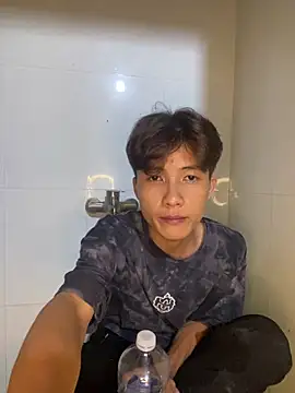 Nguyencuong1999 online show from June 2026 03:28:02 PM