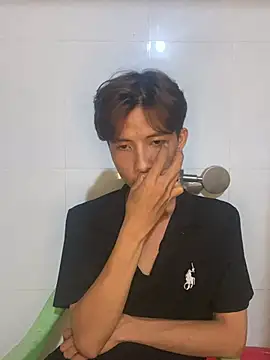 Nguyencuong1999 online show from June 2026 04:05:01 PM