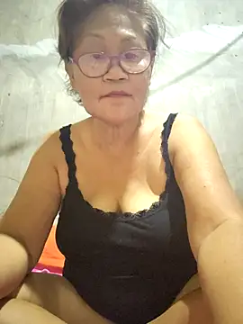 Sunflower1956 online show from April 2026 10:07:02 AM