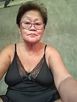 Snapshot of Sunflower1956 chatting on July 2026 01:45:01 AM Sunflower1956 online show from July 2026 01:45:01 AM