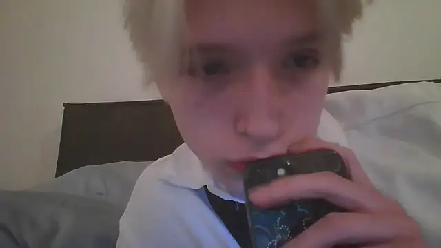 femtwinkangel online show from March 2026 08:35:02 PM