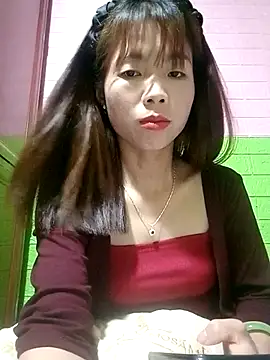 AmyLinee01 online show from May 2026 06:25:01 PM