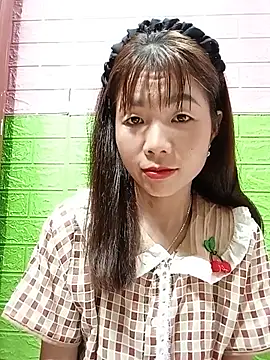 AmyLinee01 online show from June 2026 11:58:01 AM